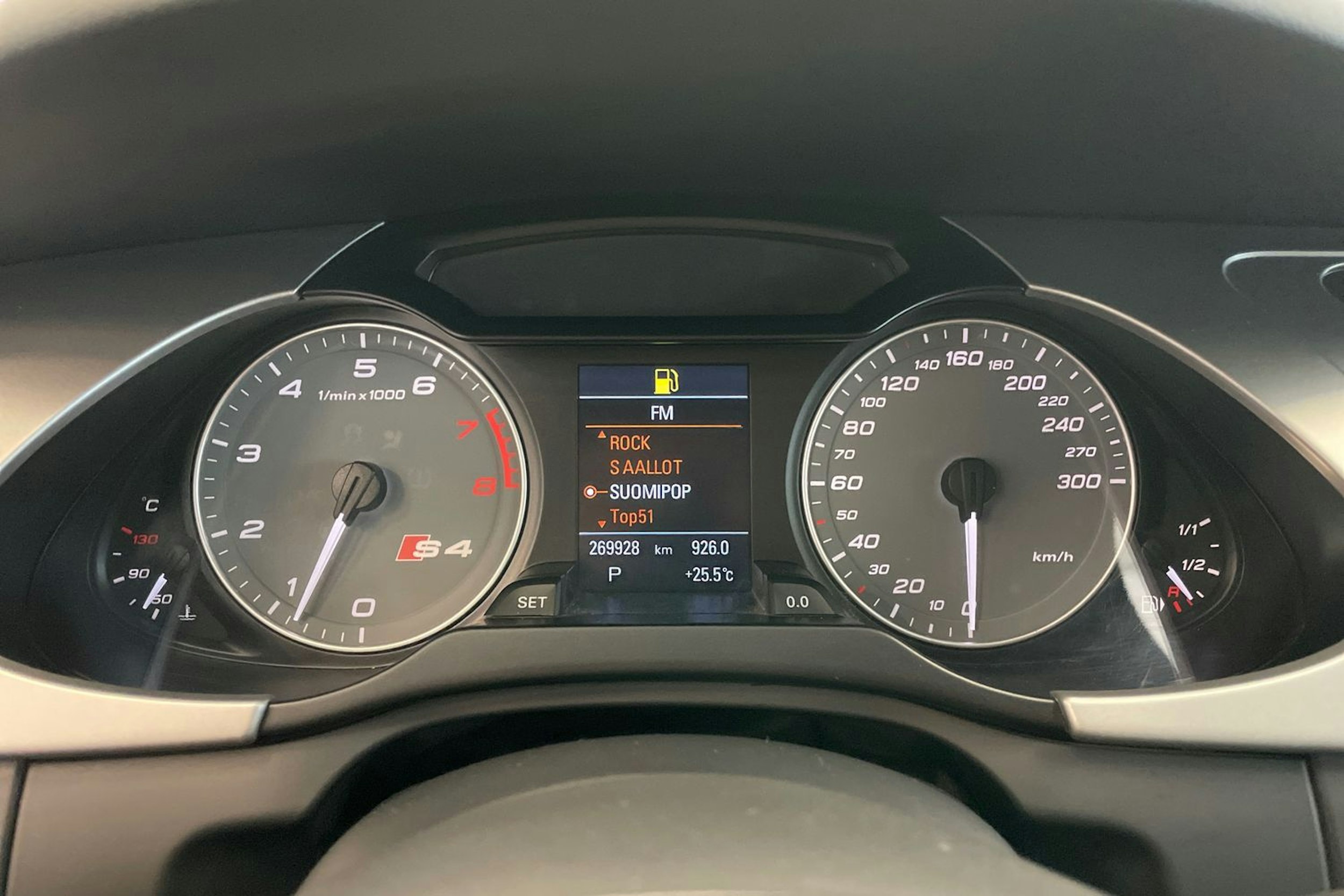 Musta Audi S4 Avant 2011 kuva 14.