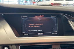 Musta Audi S4 Avant 2011 kuva 20.