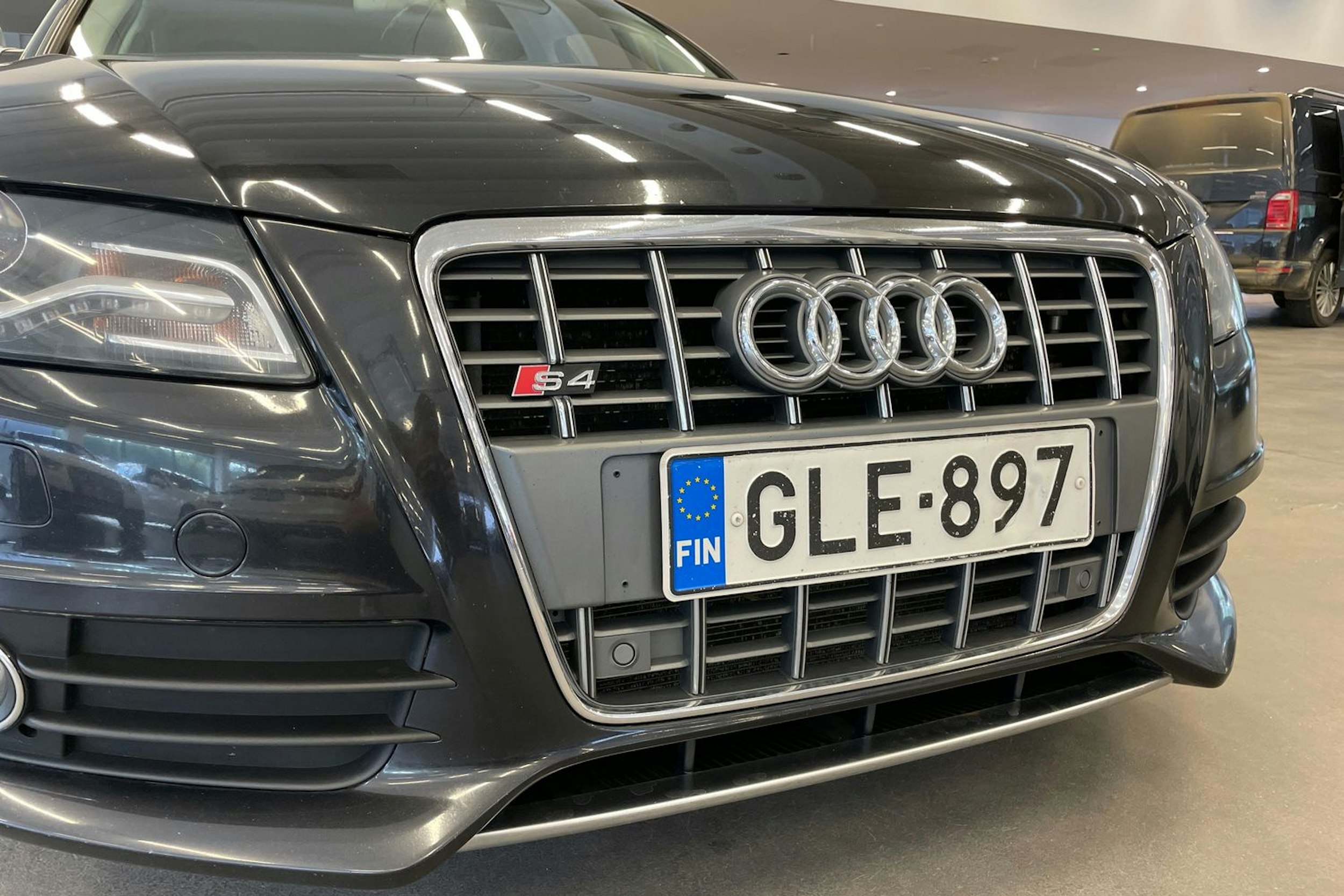 Musta Audi S4 Avant 2011 kuva 24.