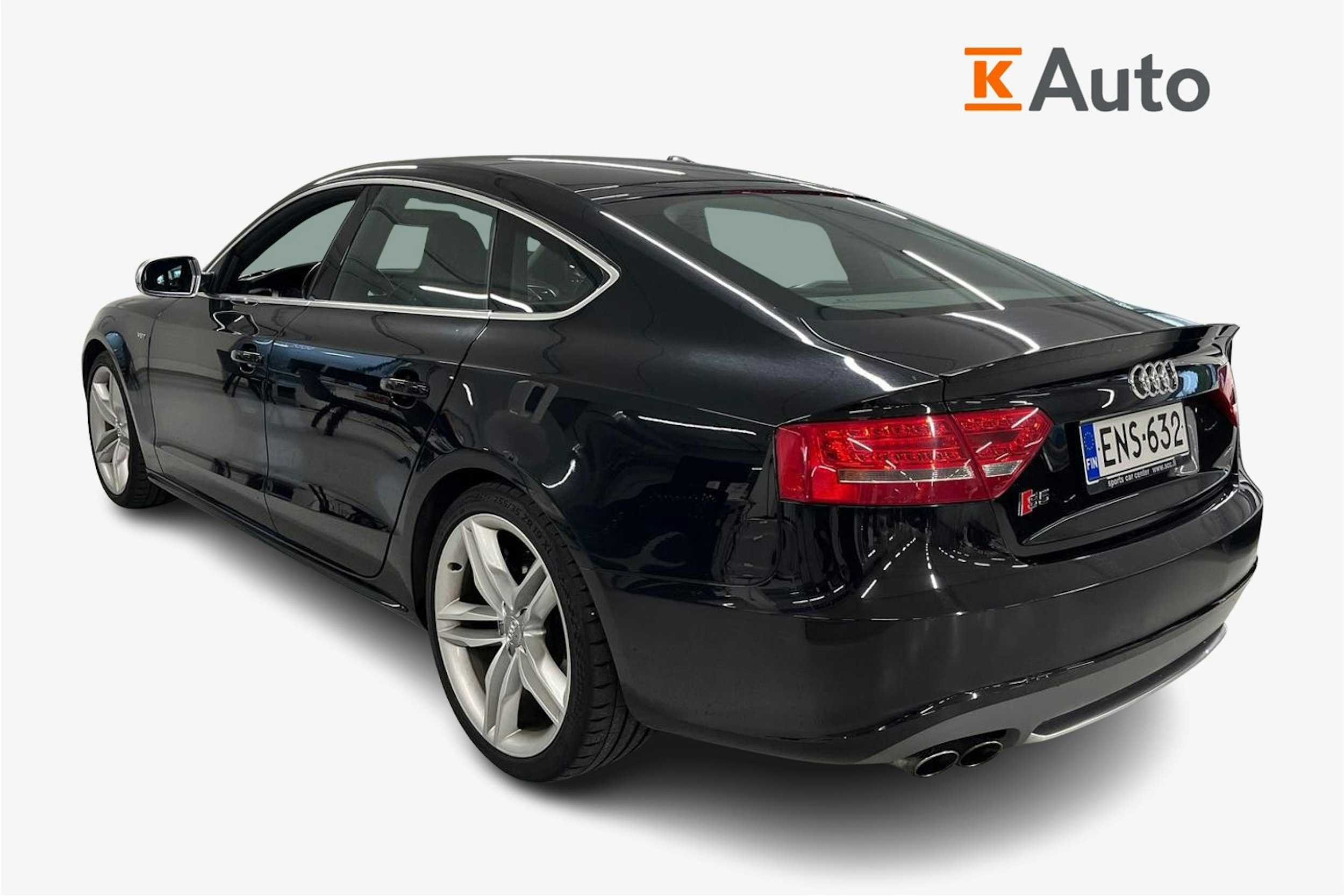 Musta Audi S5 2010 kuva 2.