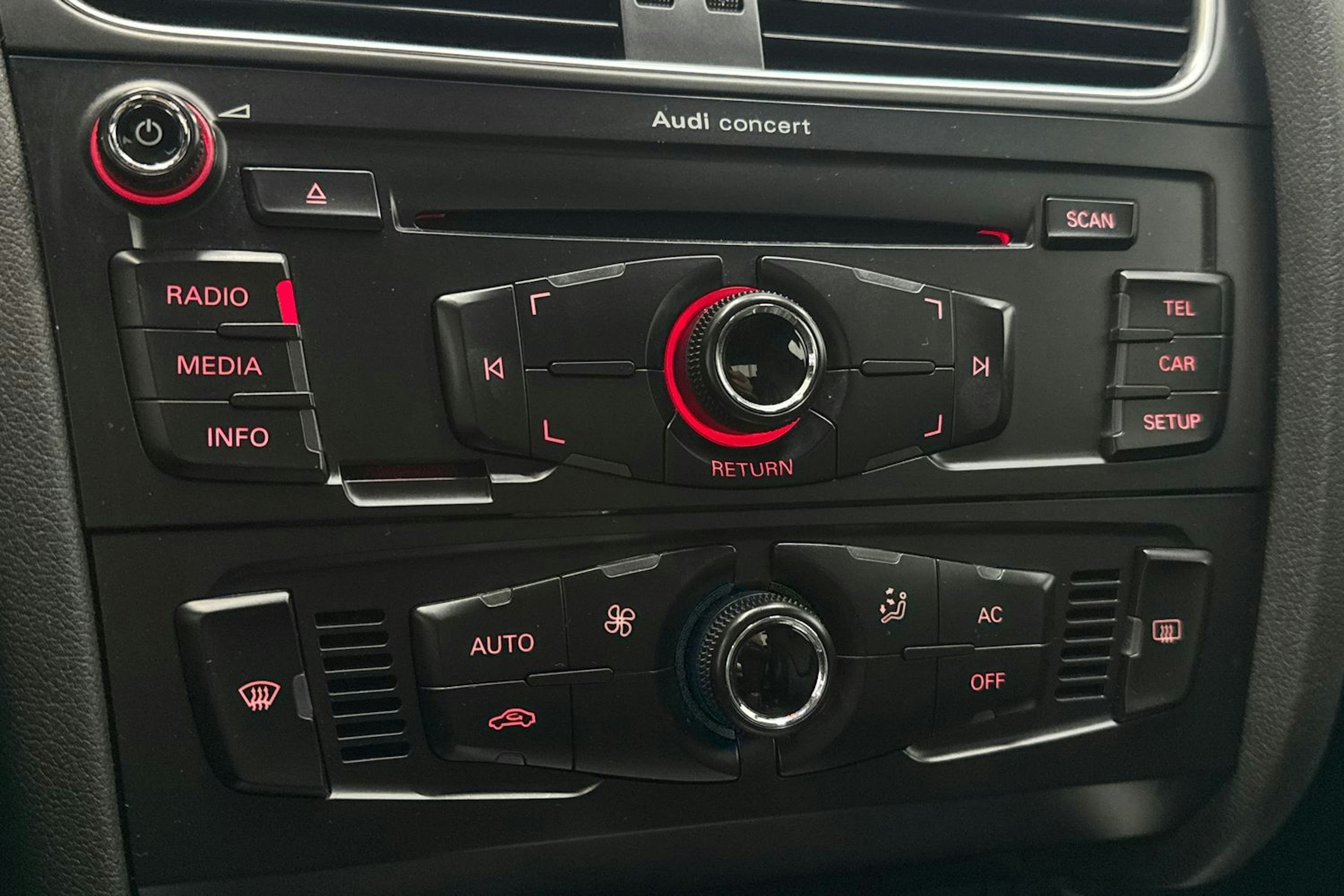 Musta Audi S5 2011 kuva 23.