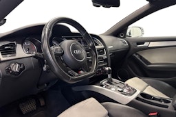harmaa Audi S5 2012 kuva 6.