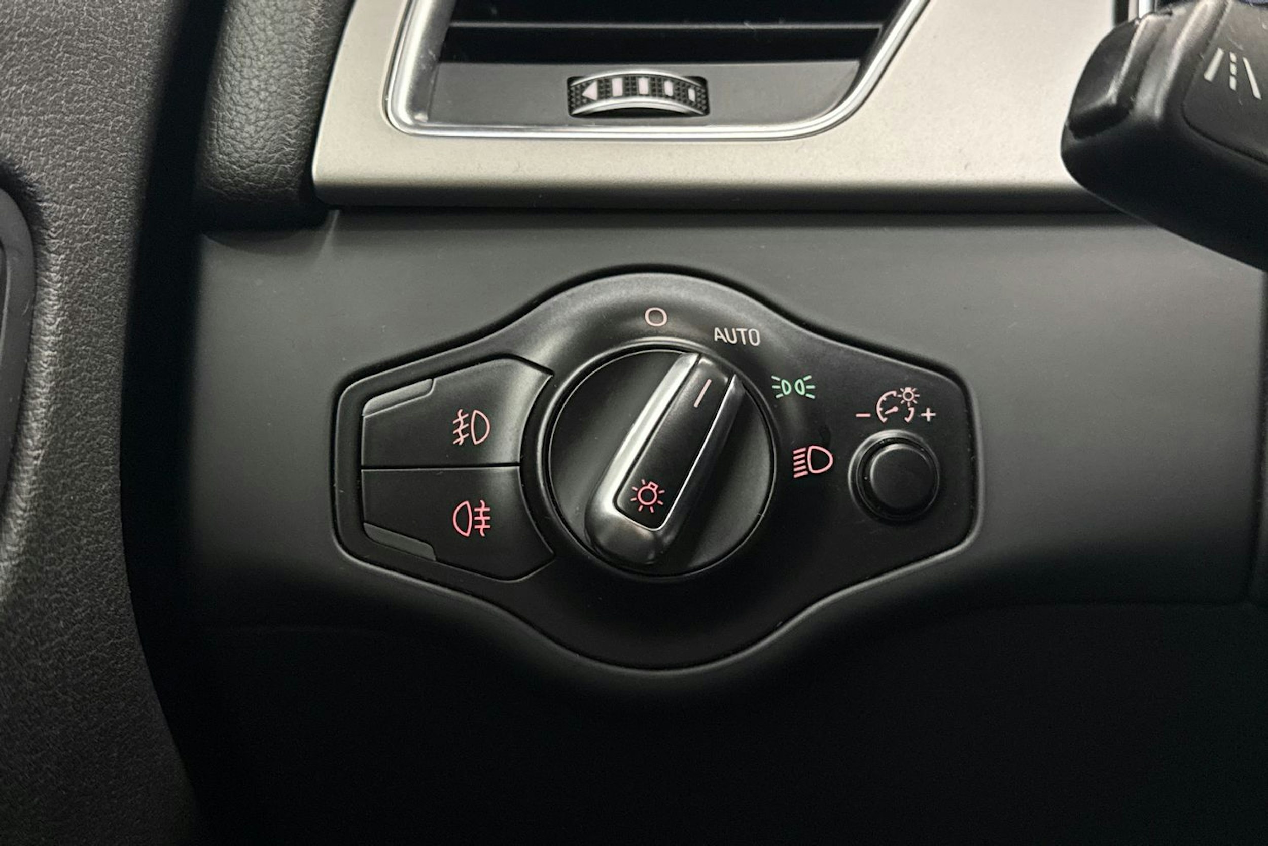 harmaa Audi S5 2012 kuva 18.