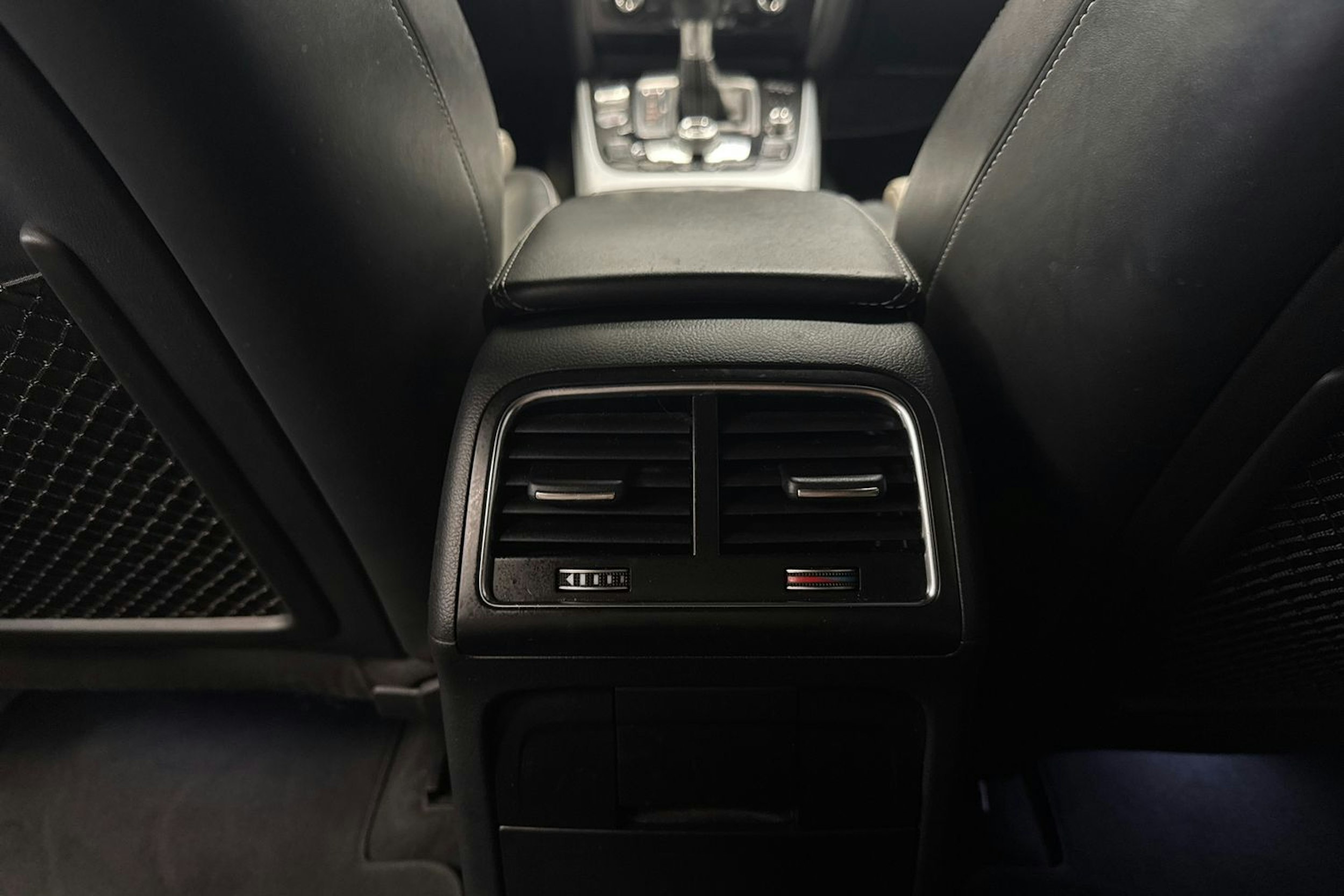 harmaa Audi S5 2012 kuva 34.