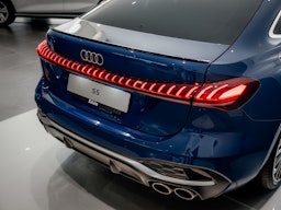 met. sininen Audi S5 2025 kuva 26.