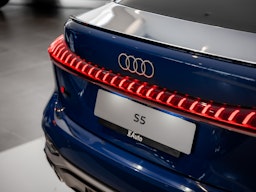 met. sininen Audi S5 2025 kuva 27.