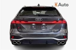 met. harmaa Audi S5 2025 kuva 3.