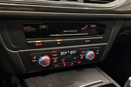 sininen Audi S6 2018 kuva 23.