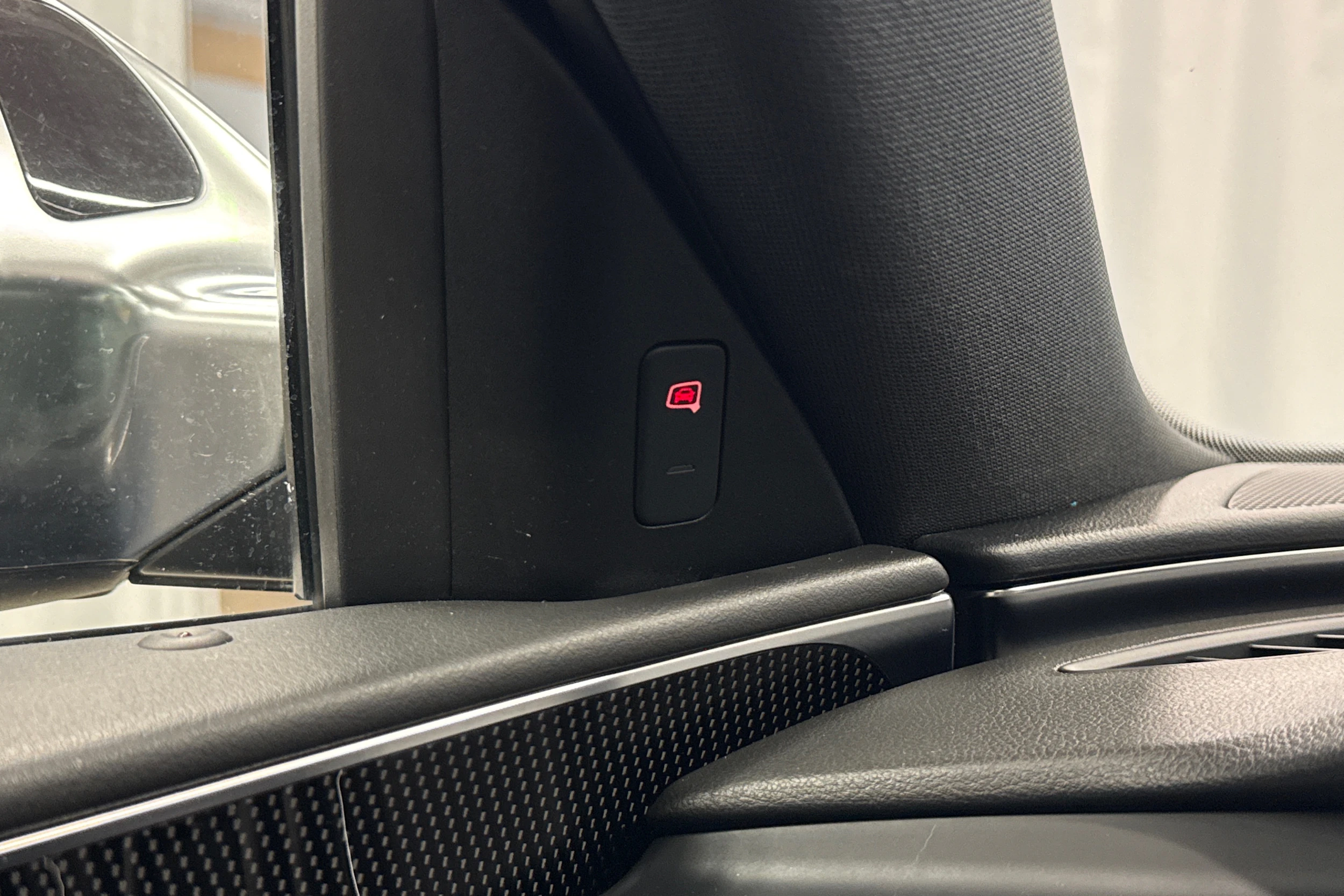 sininen Audi S6 2018 kuva 25.