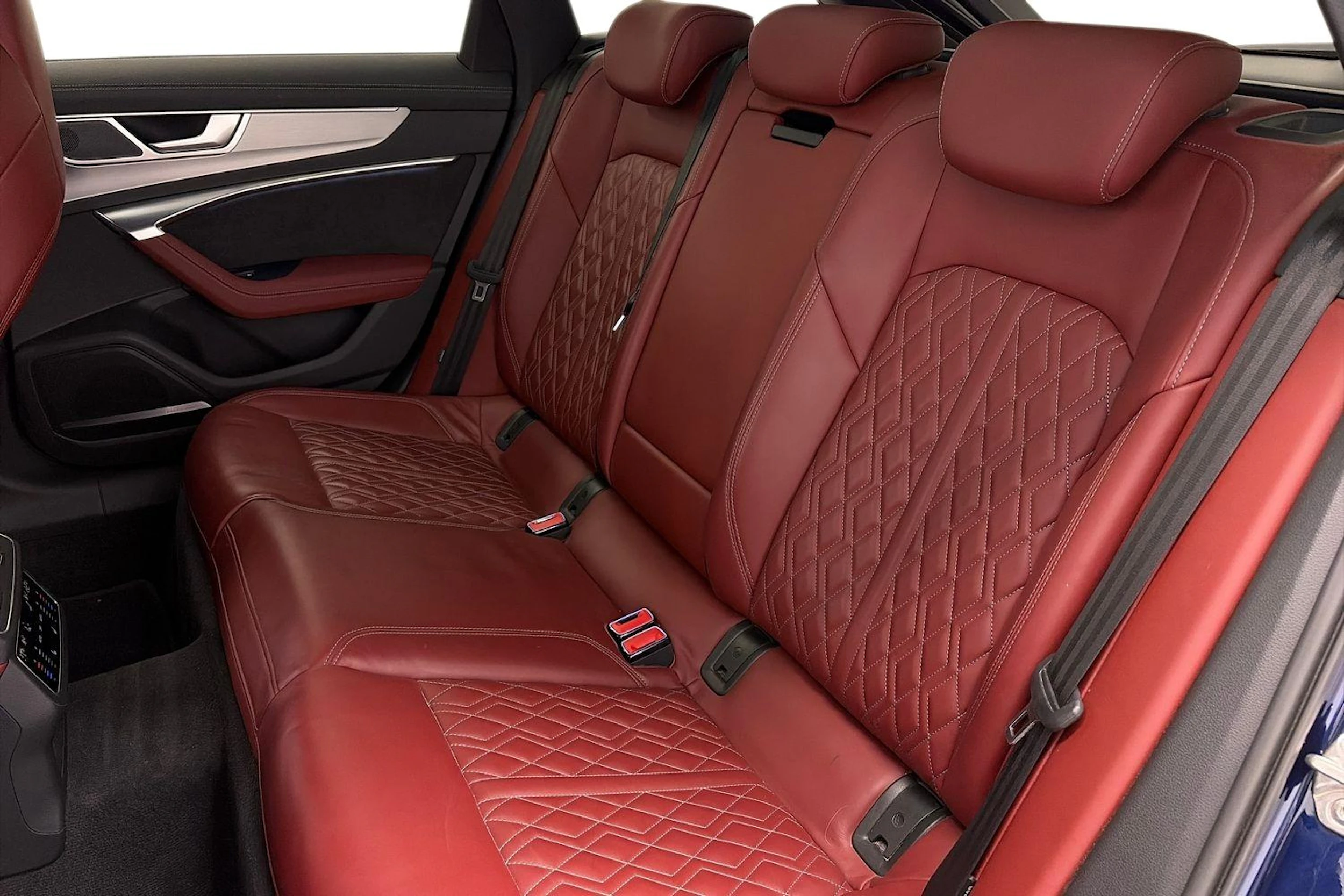 Sininen Audi S6 2020 kuva 11.