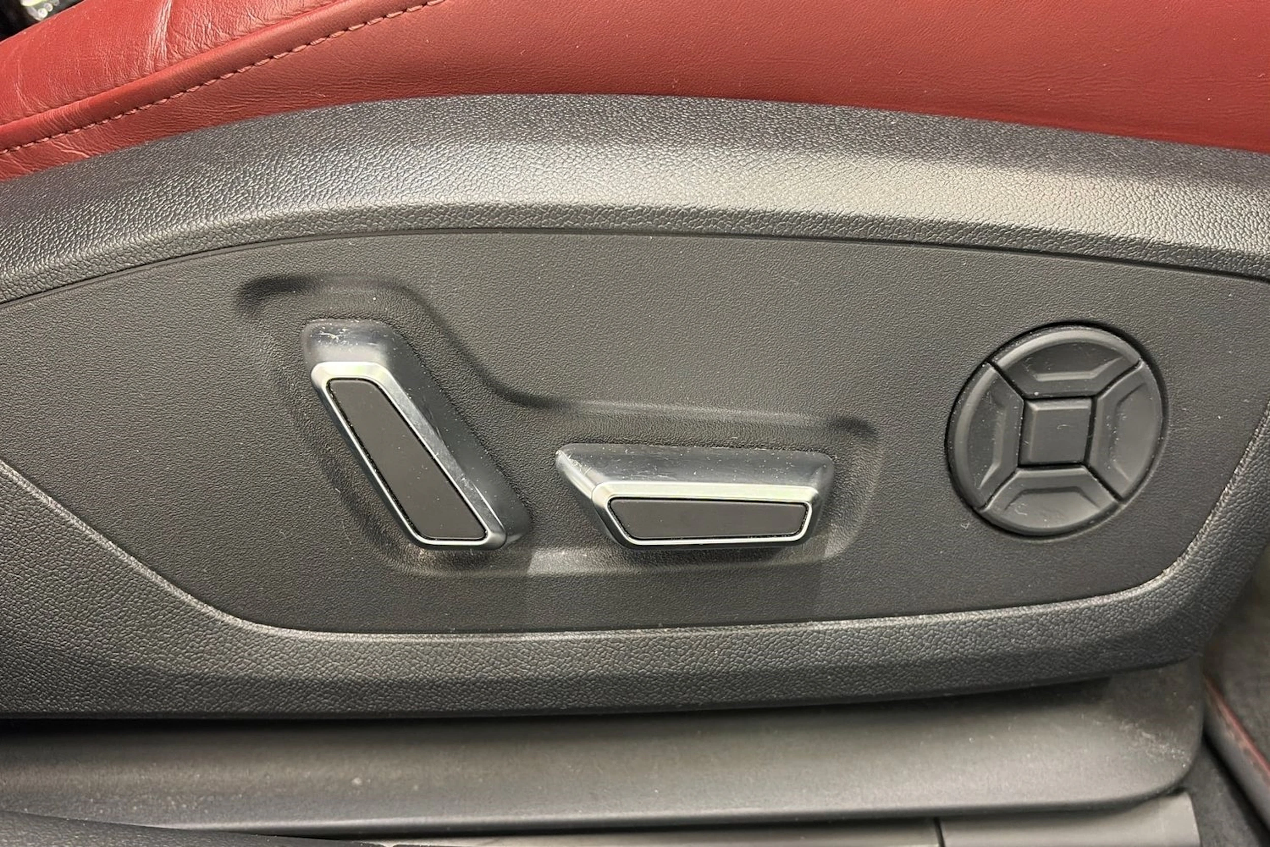 Sininen Audi S6 2020 kuva 20.