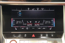 Sininen Audi S6 2020 kuva 32.