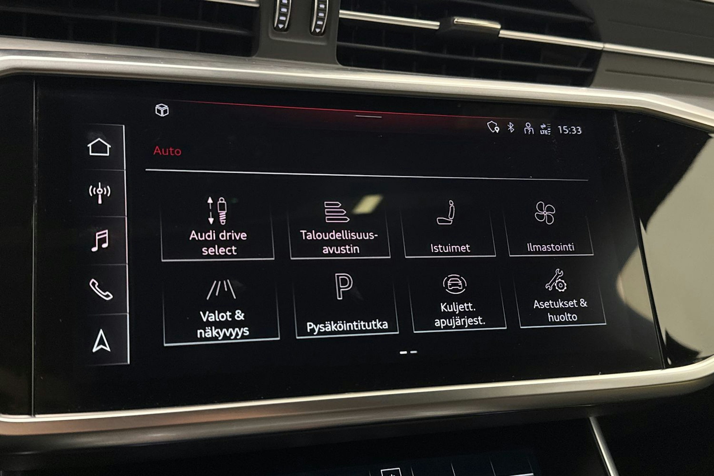 Sininen Audi S6 2021 kuva 27.