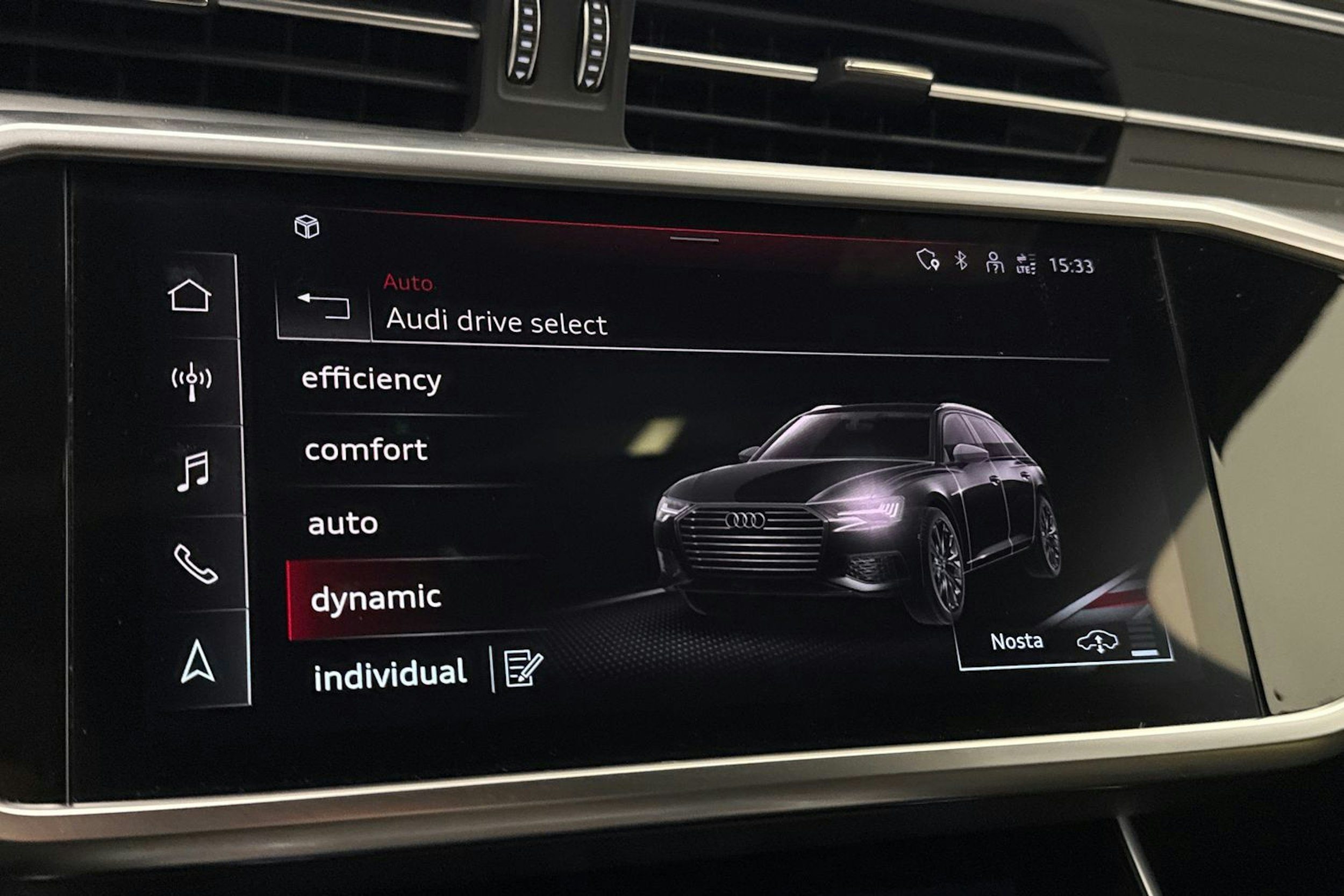 Sininen Audi S6 2021 kuva 28.
