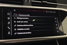 Sininen Audi S6 2021 kuva 29.