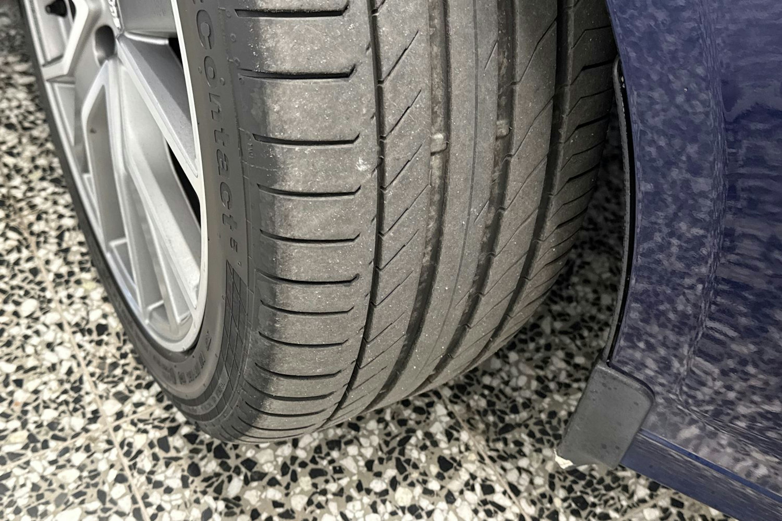 Sininen Audi S6 2021 kuva 41.
