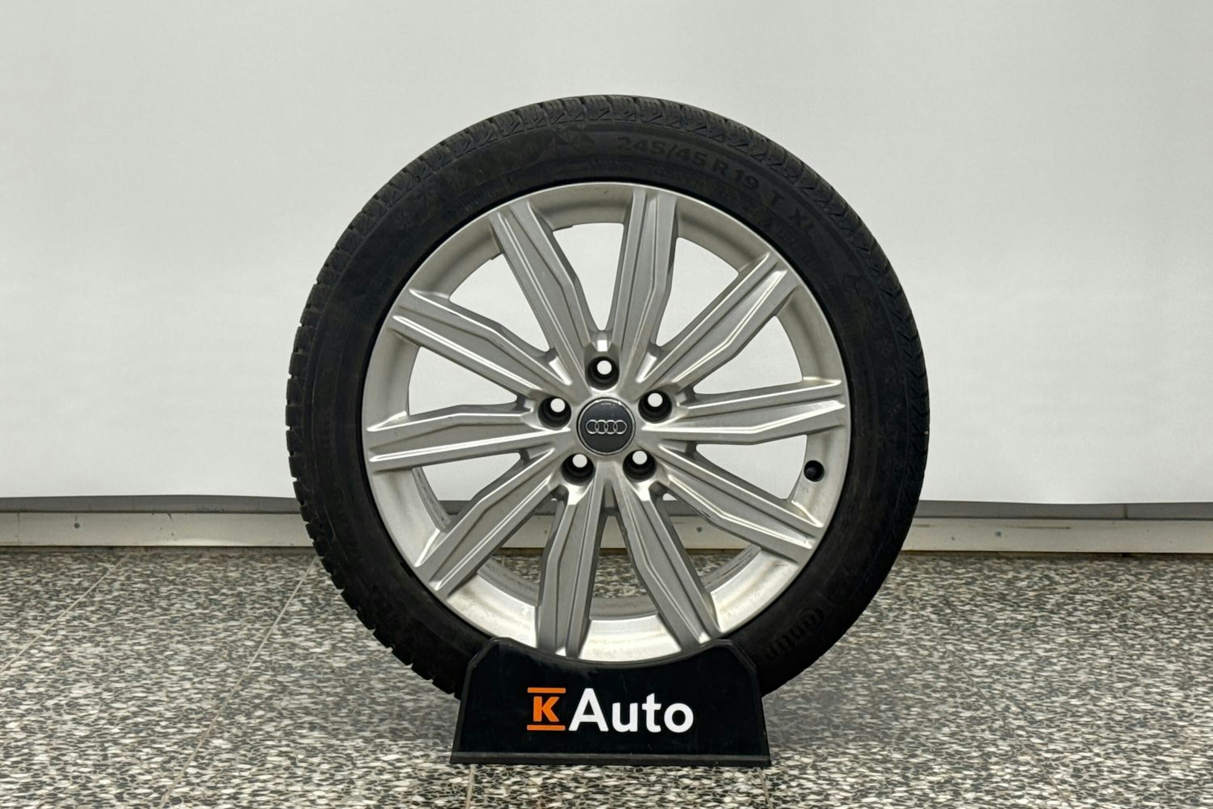 Sininen Audi S6 2021 kuva 42.