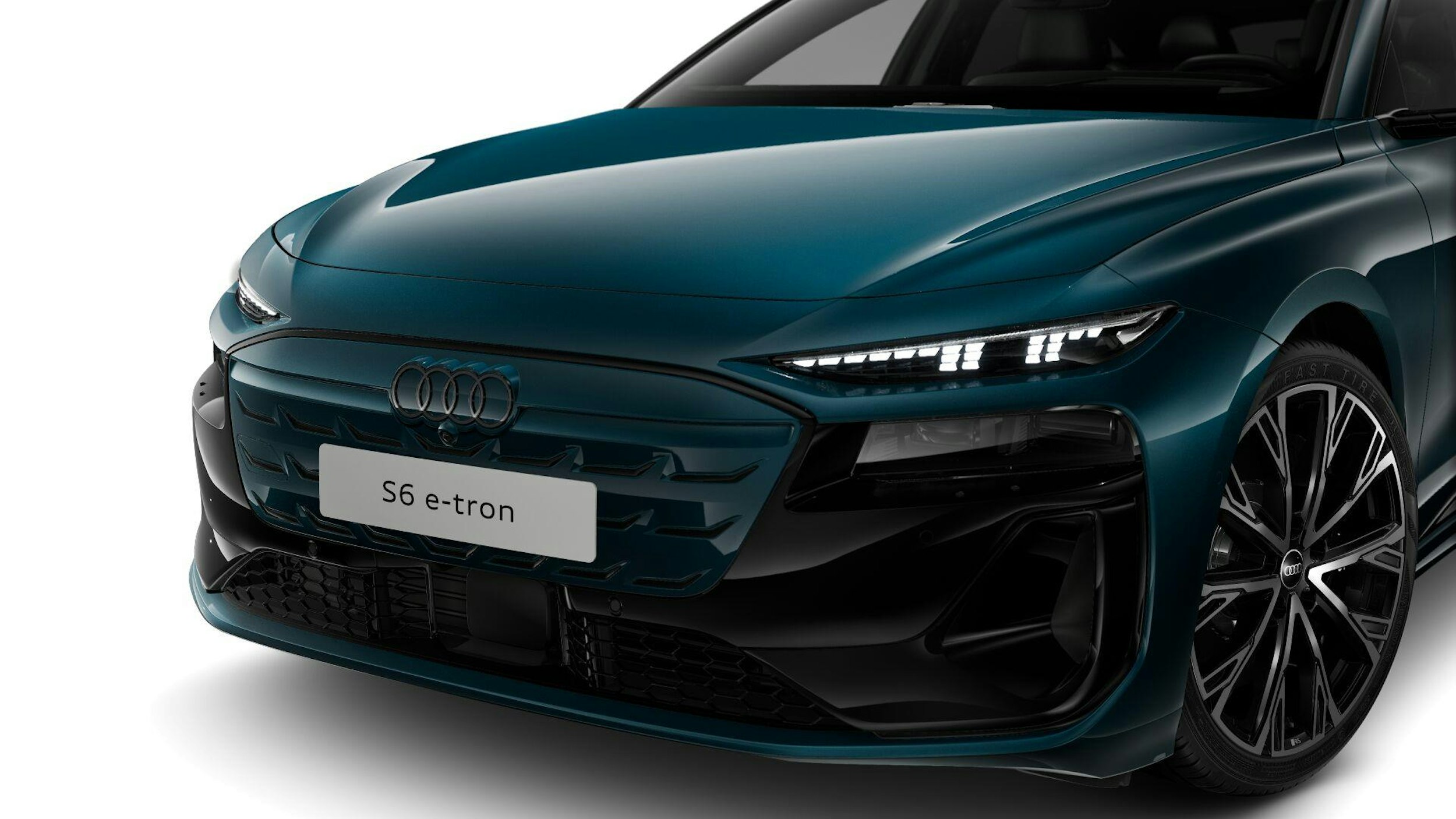 sininen Audi S6 e-tron 2025 kuva 6.