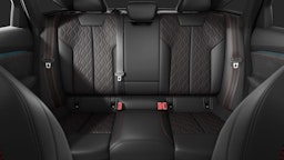 valkoinen Audi S6 e-tron 2025 kuva 9.