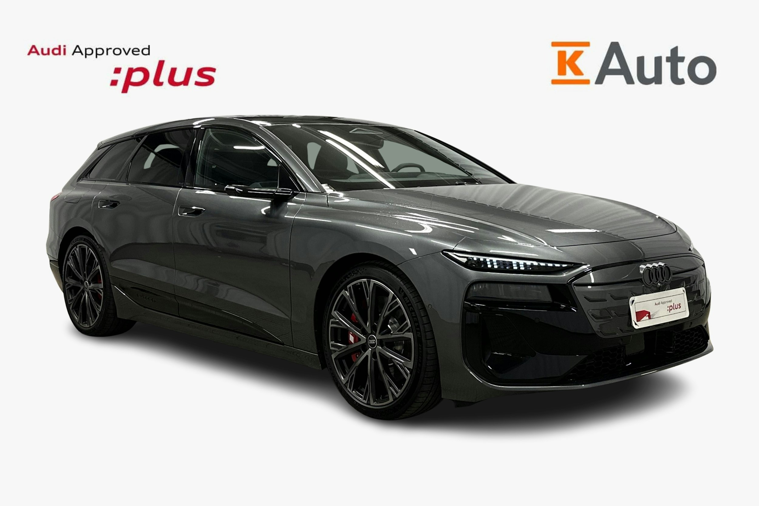 harmaa Audi S6 e-tron 2025 kuva 1.