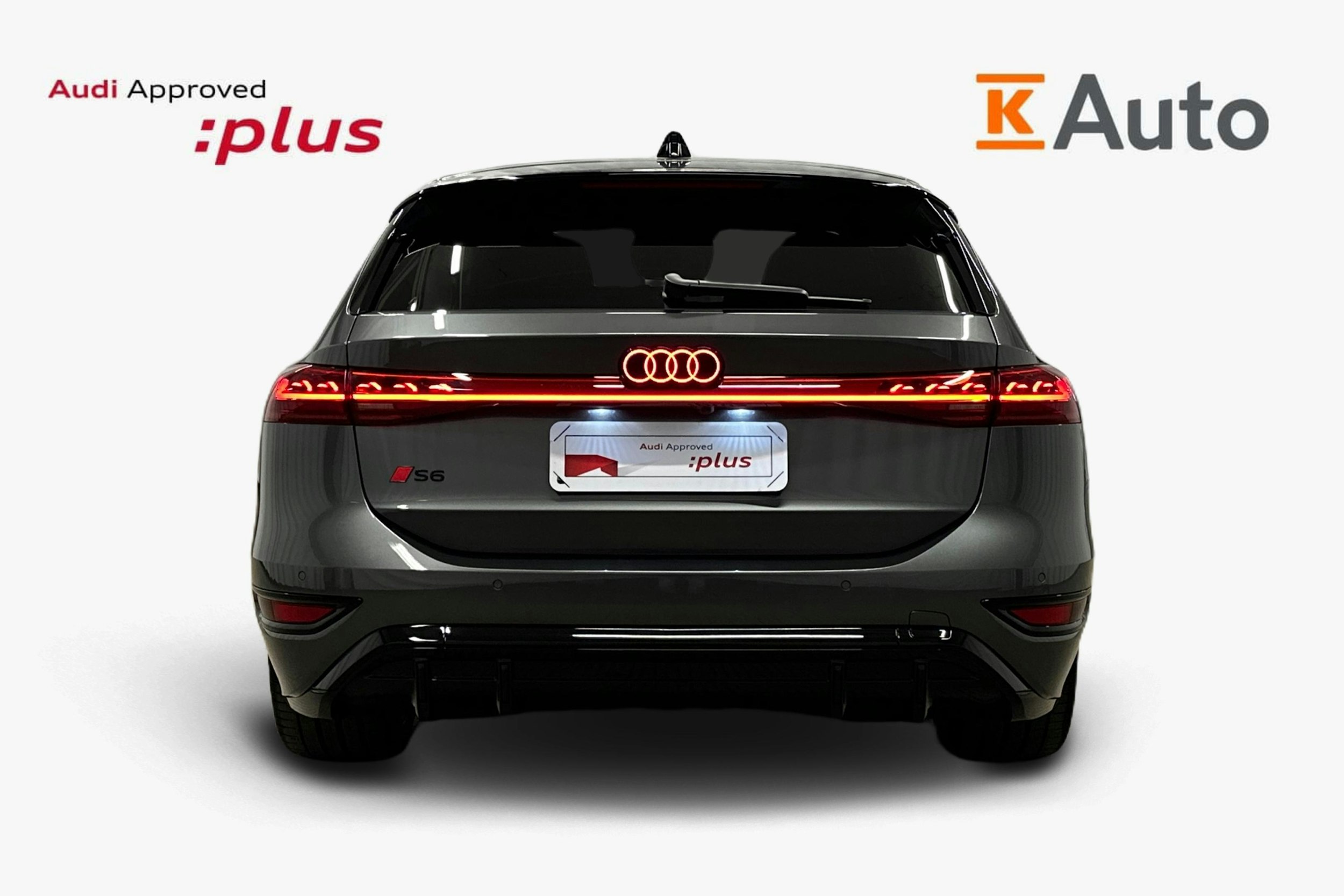 harmaa Audi S6 e-tron 2025 kuva 3.