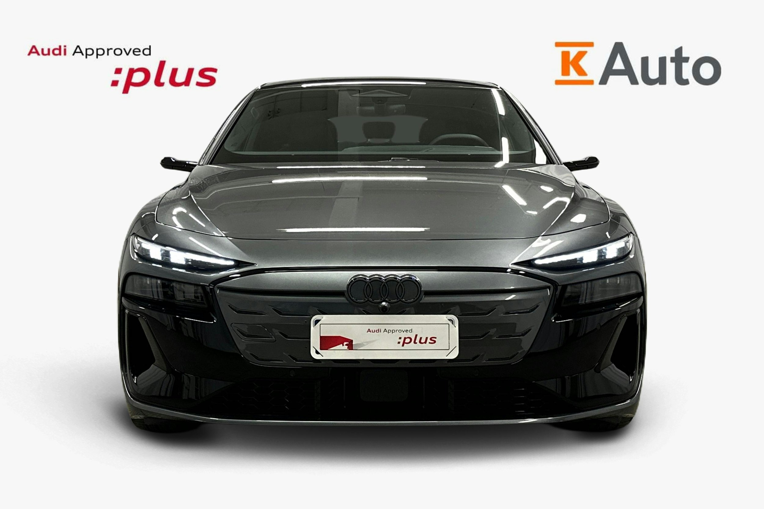 harmaa Audi S6 e-tron 2025 kuva 5.