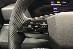 harmaa Audi S6 e-tron 2025 kuva 19.