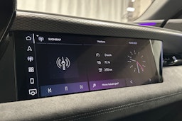harmaa Audi S6 e-tron 2025 kuva 35.