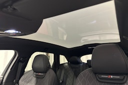 harmaa Audi S6 e-tron 2025 kuva 38.
