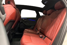 beige Audi S6 e-tron 2025 kuva 10.