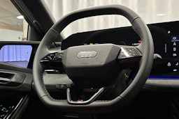 beige Audi S6 e-tron 2025 kuva 20.