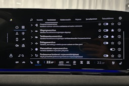 beige Audi S6 e-tron 2025 kuva 31.