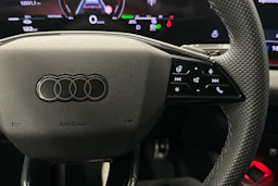 musta Audi S6 e-tron 2025 kuva 12.