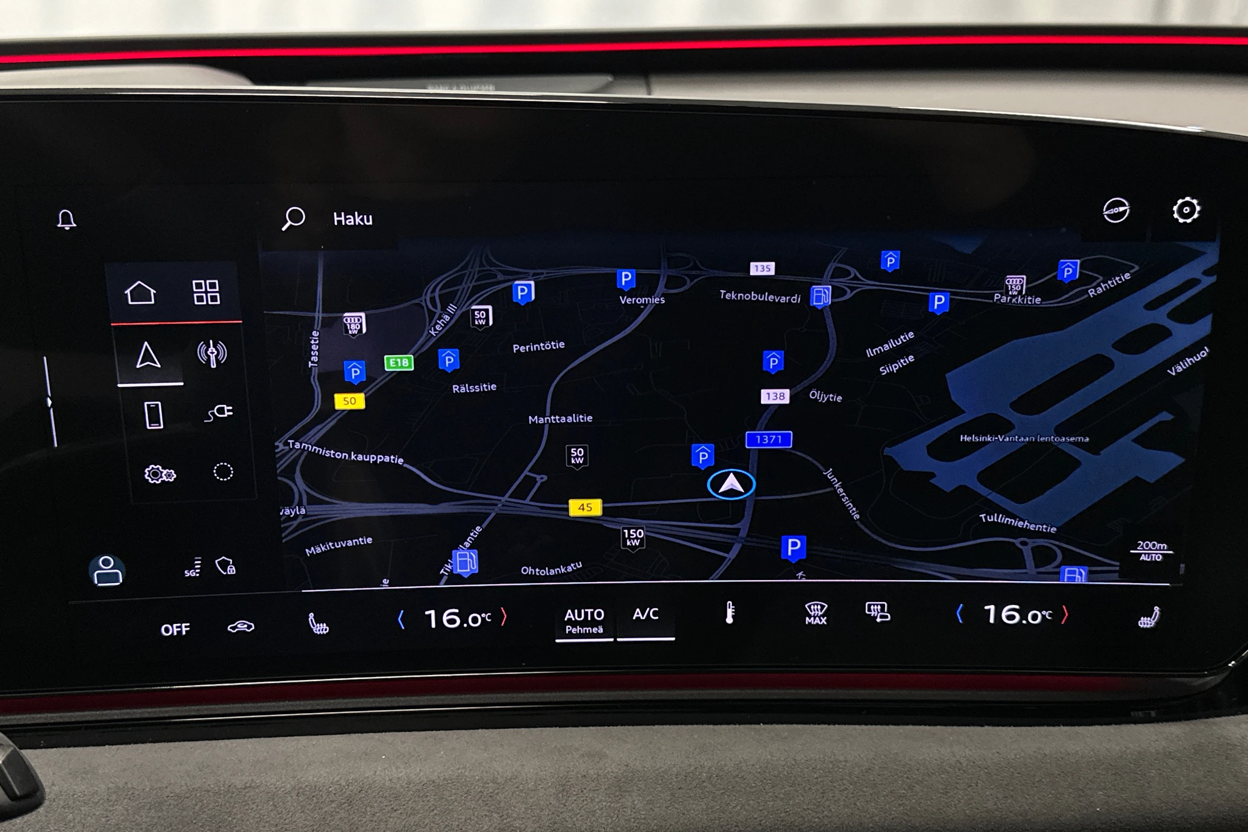 musta Audi S6 e-tron 2025 kuva 21.