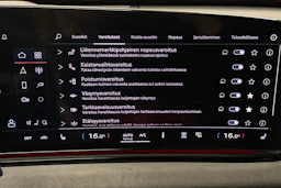 musta Audi S6 e-tron 2025 kuva 26.