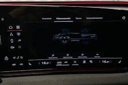 musta Audi S6 e-tron 2025 kuva 33.