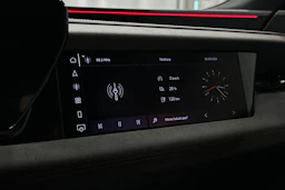 musta Audi S6 e-tron 2025 kuva 35.
