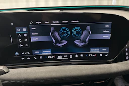 sininen Audi S6 e-tron 2025 kuva 19.