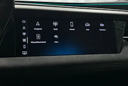 sininen Audi S6 e-tron 2025 kuva 29.