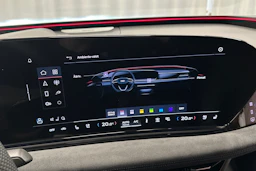 sininen Audi S6 e-tron 2025 kuva 32.