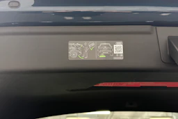 sininen Audi S6 e-tron 2025 kuva 37.