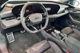 met. musta Audi S6 e-tron 2025 kuva 4.