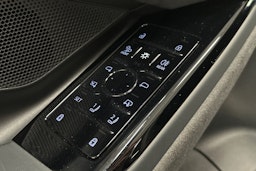 musta Audi S6 e-tron 2025 kuva 19.