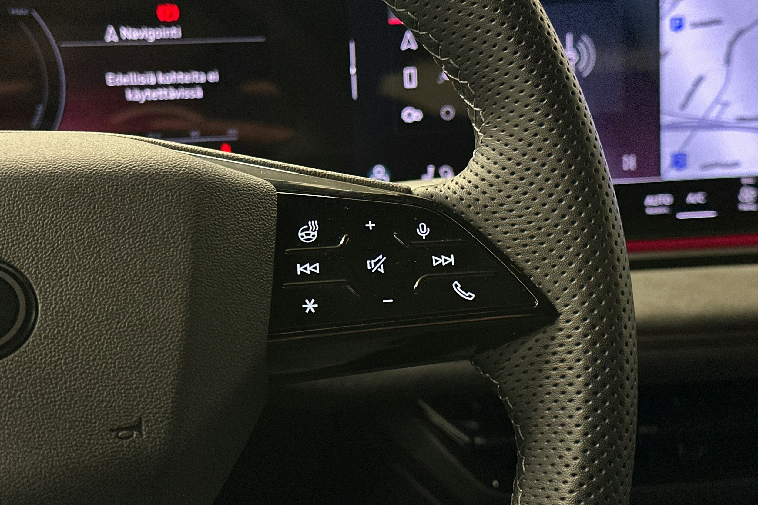 musta Audi S6 e-tron 2025 kuva 24.