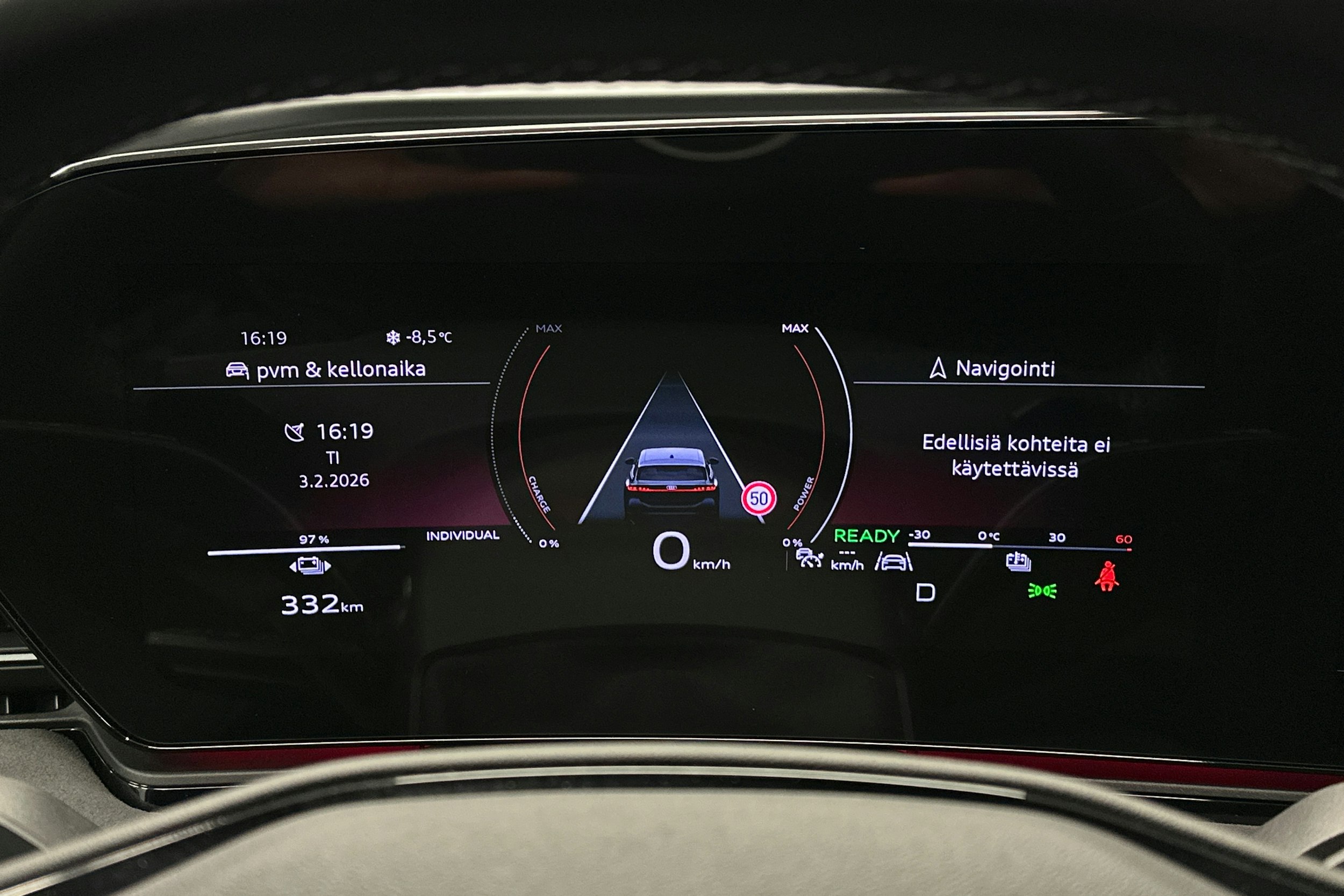 musta Audi S6 e-tron 2025 kuva 26.