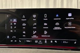 musta Audi S6 e-tron 2025 kuva 28.