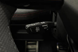 valkoinen Audi S6 e-tron 2025 kuva 22.