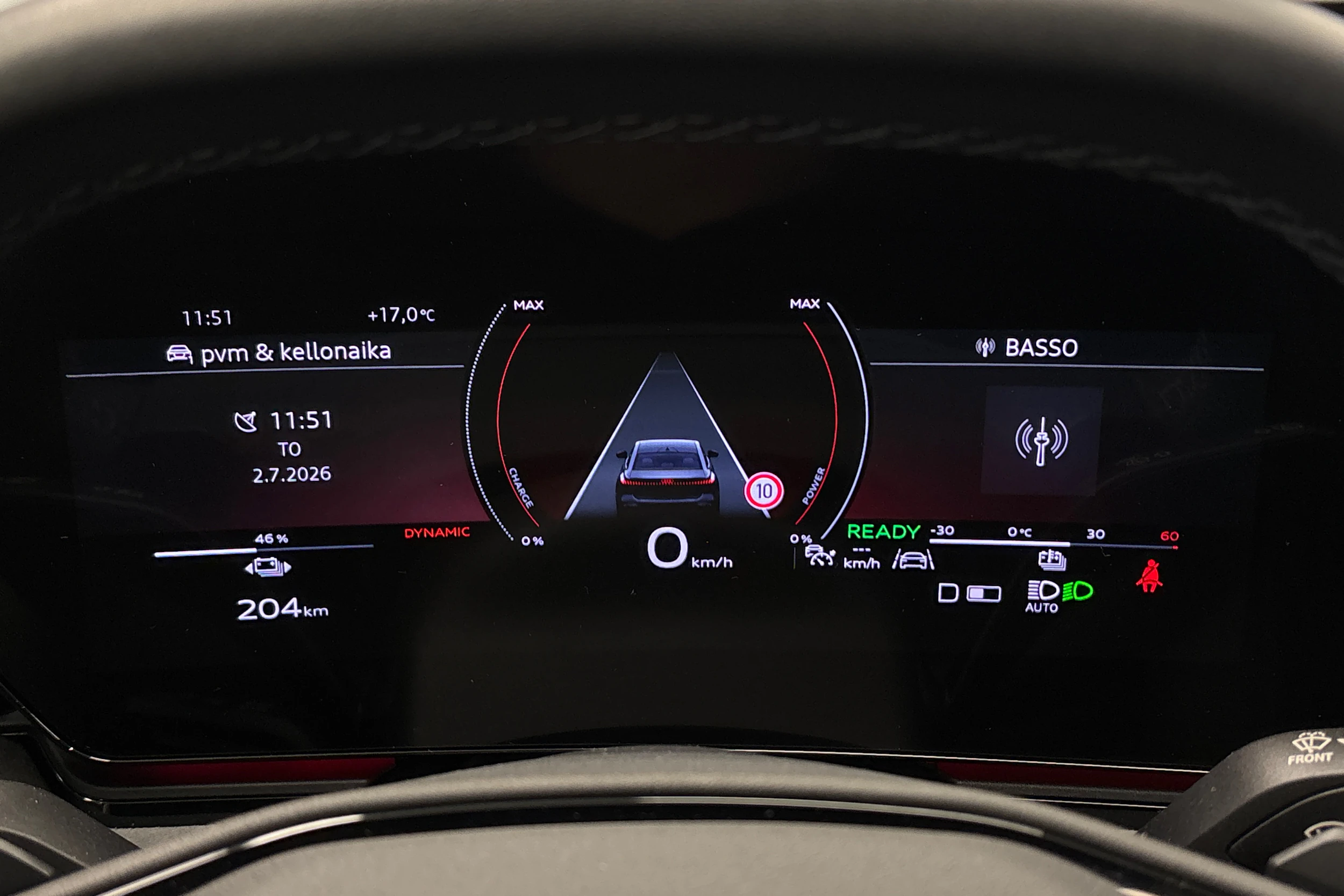 valkoinen Audi S6 e-tron 2025 kuva 23.