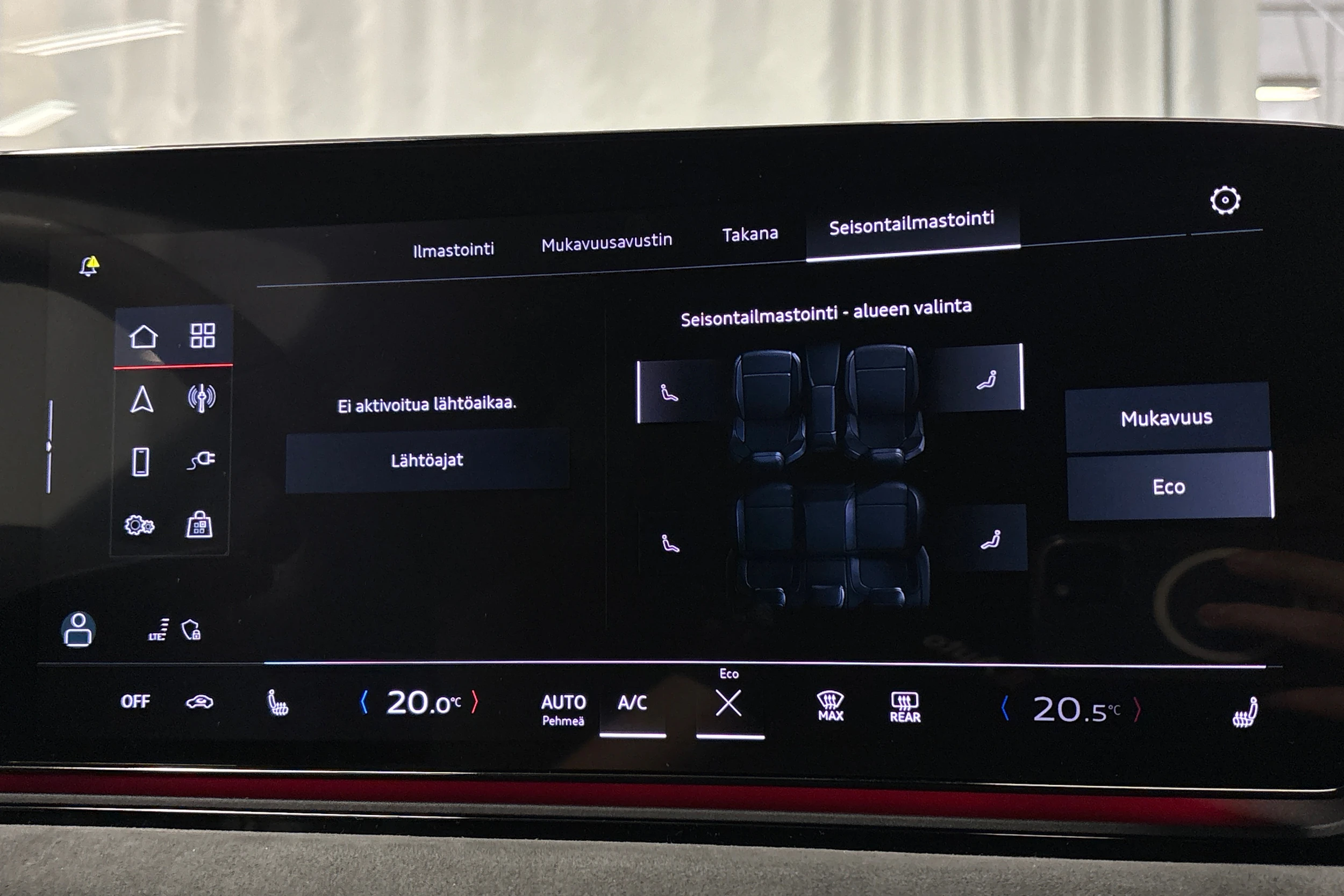 valkoinen Audi S6 e-tron 2025 kuva 33.