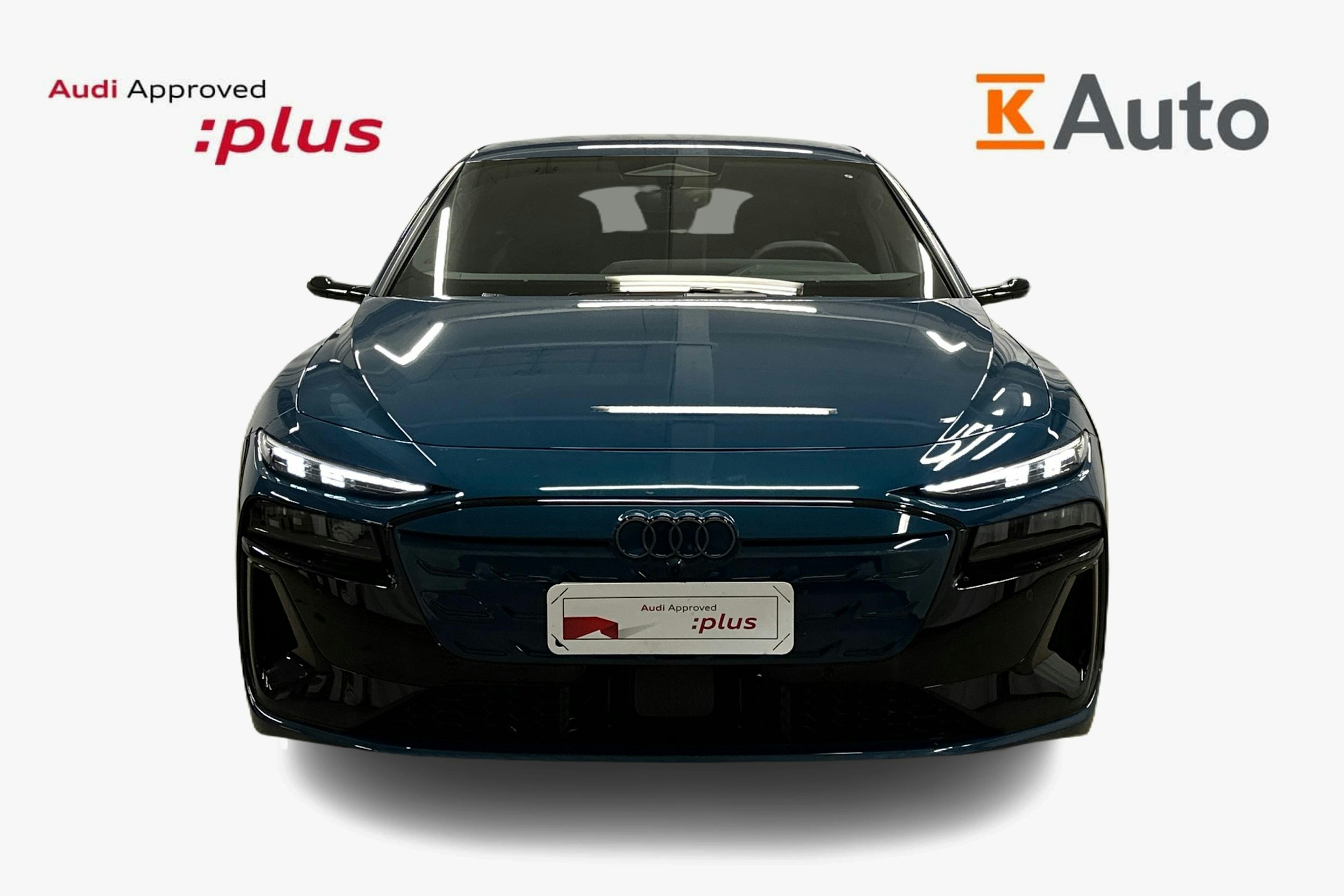 sininen Audi S6 e-tron 2025 kuva 5.
